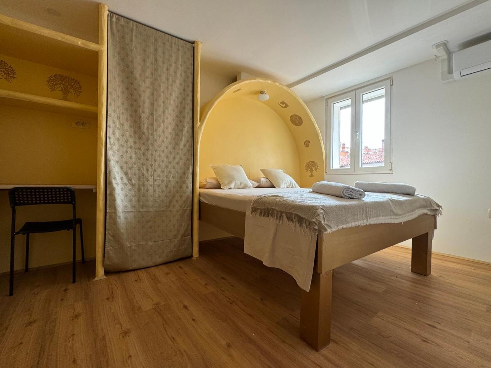Plutus Apartments And Rooms With Free Parking Koper Eksteriør billede