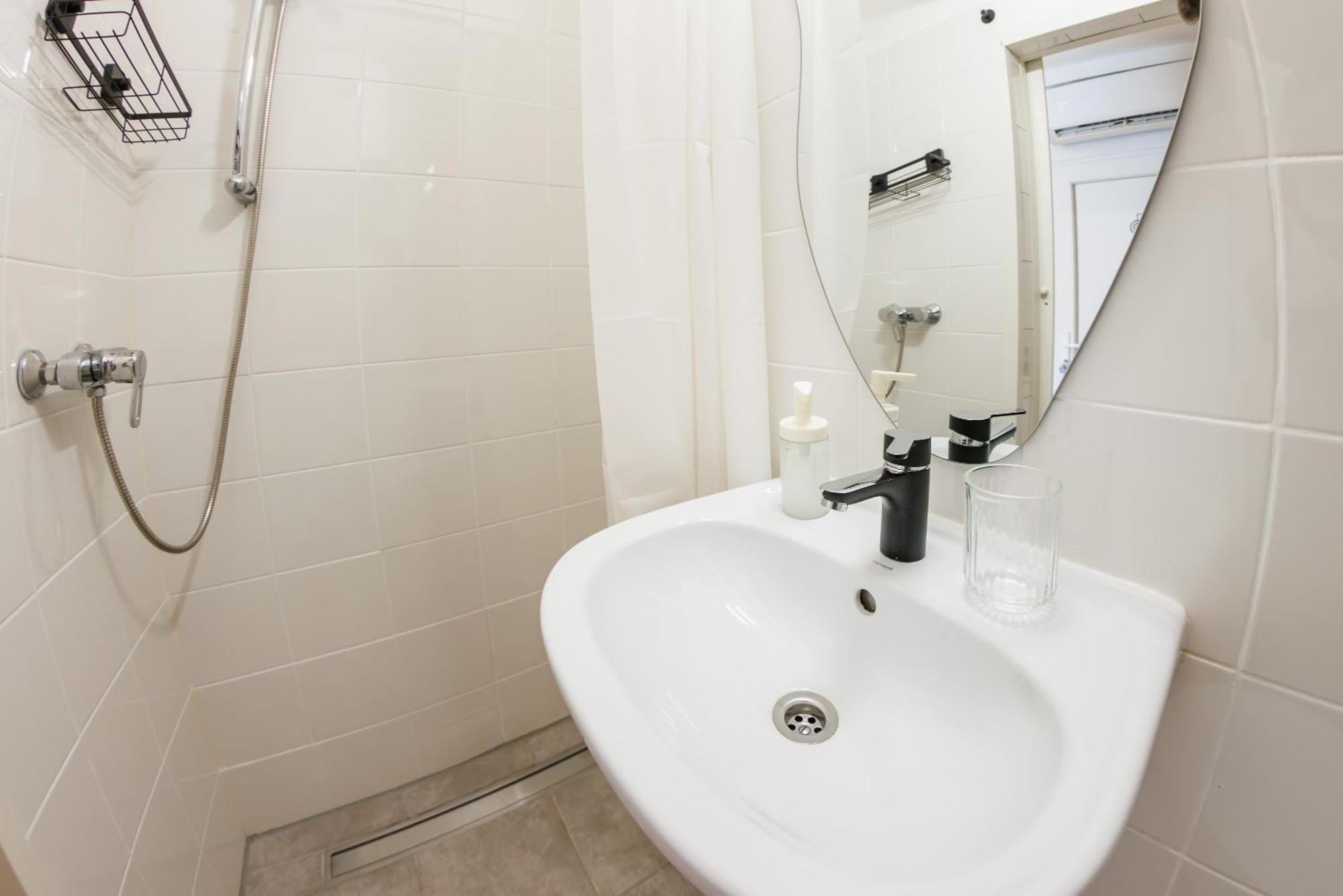 Plutus Apartments And Rooms With Free Parking Koper Eksteriør billede